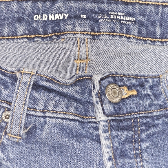 3 for $25 / Old Navy jeans - Picture 3 of 3